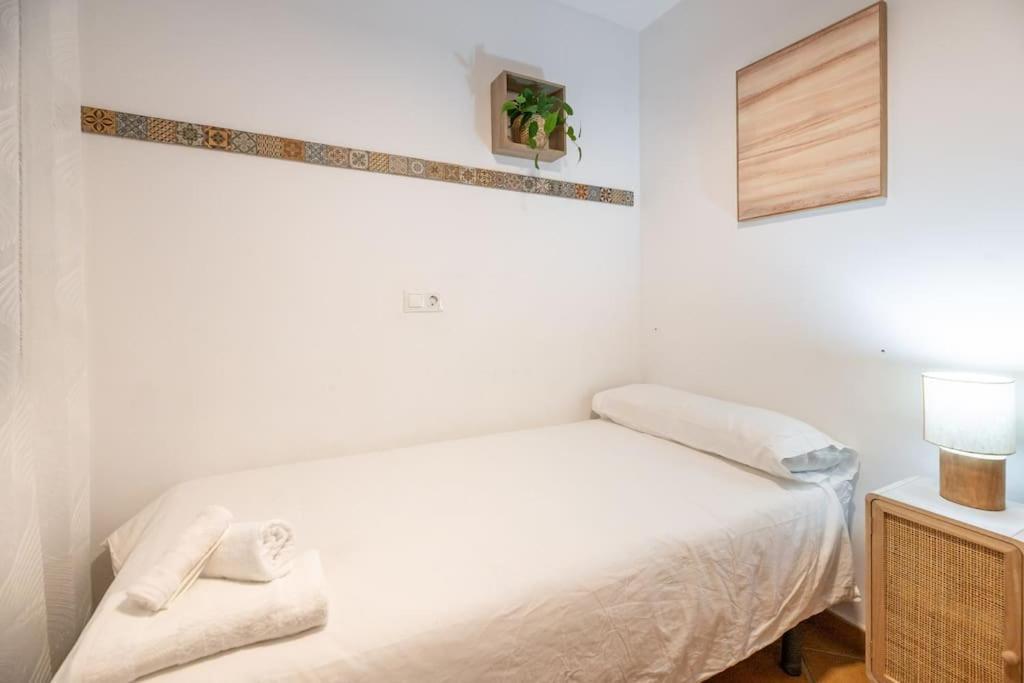 Encantador Apartamento Cerca Del Mar Málaga Exterior foto